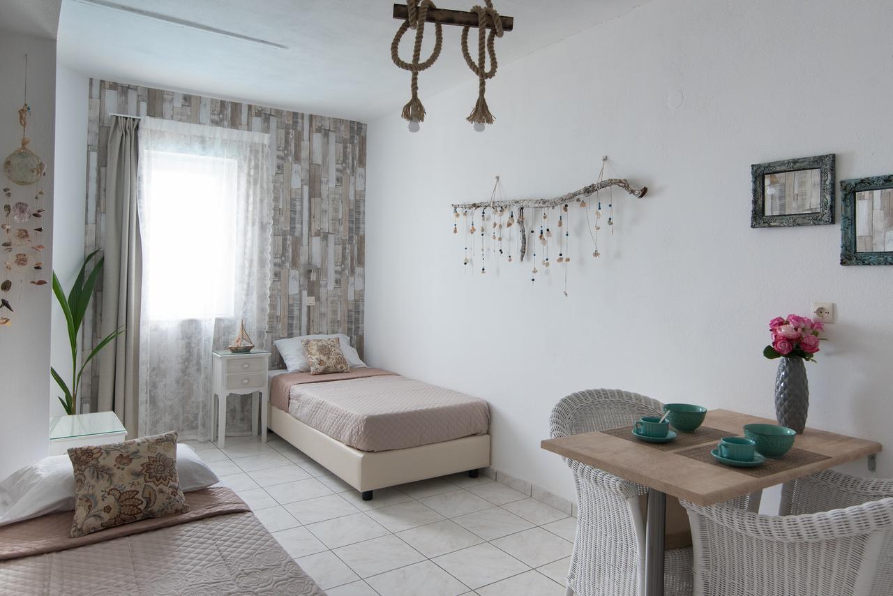 Silver Sun Studios & Apartments Малиа Экстерьер фото